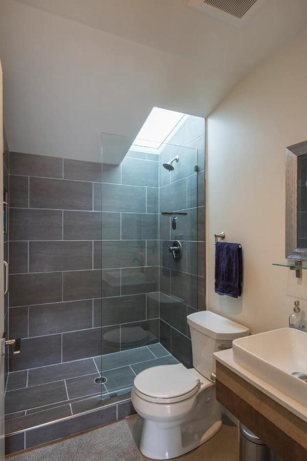Venice Close To Abbot Kinney * Los Angeles